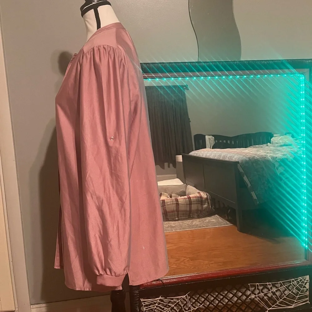 Vintage Ship 'n Shore button up blouse - Picture 4 of 6